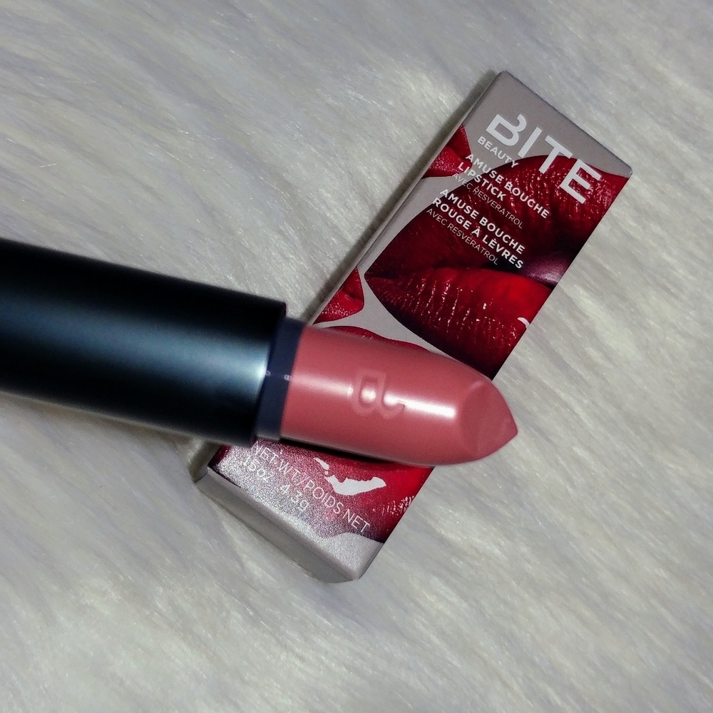 BNIB BITE Beauty Amuse Bouche Lipstick Meringue
